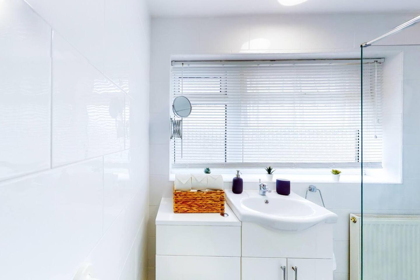 Ranworth-house - In Bedford, Sleeps 5 * Bedford